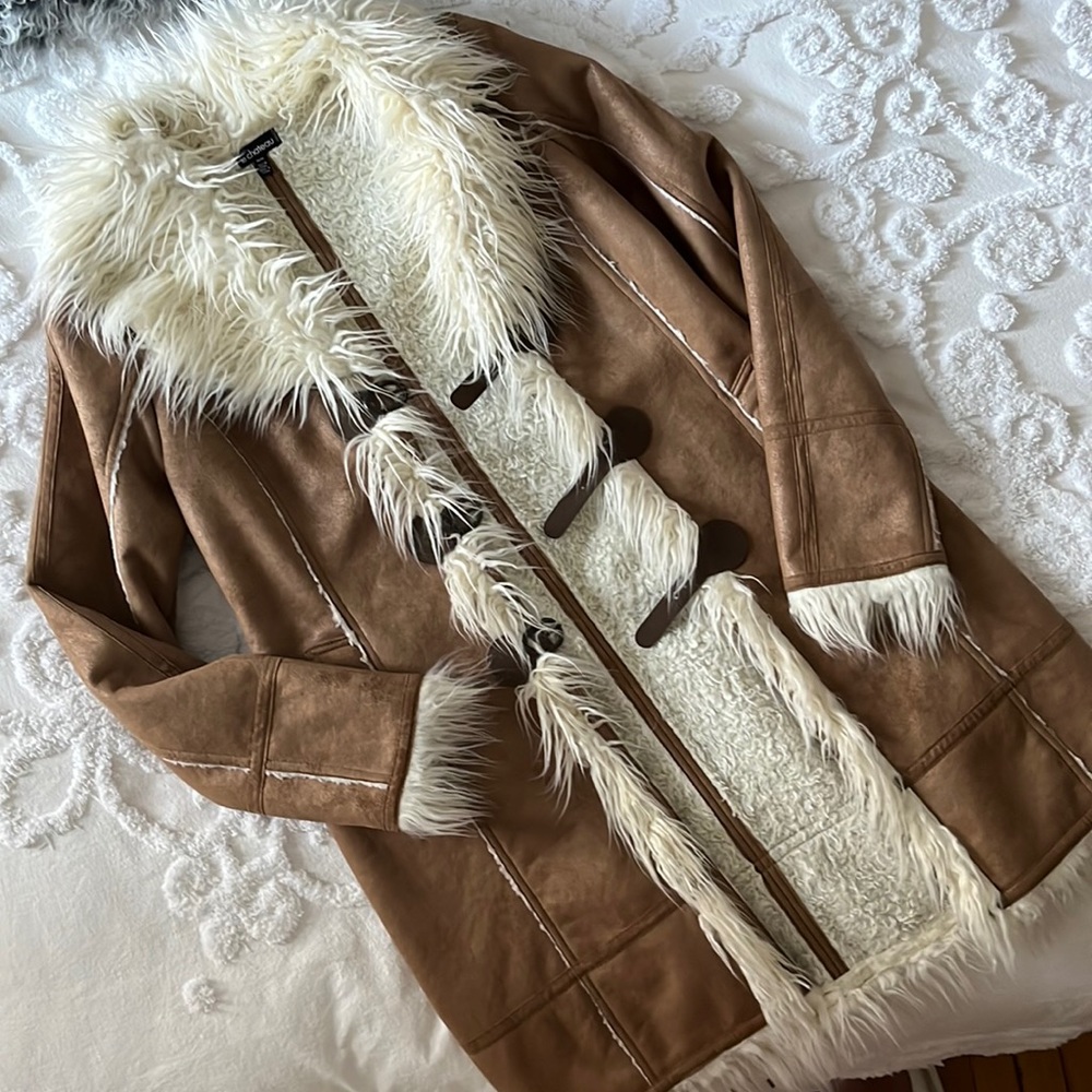 Le Chateau Jacket